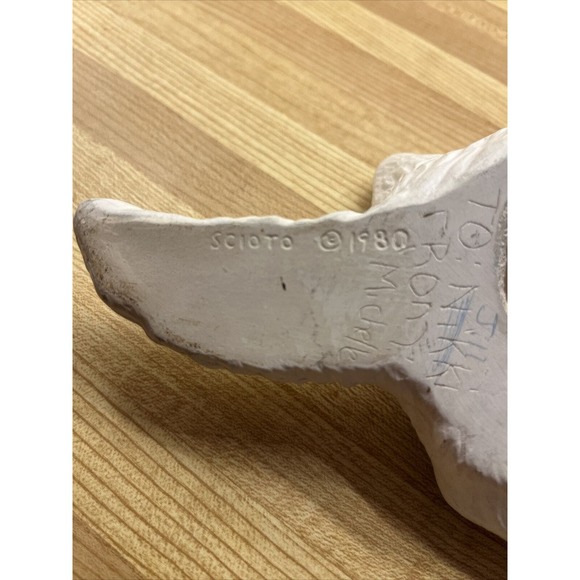 Vintage Playful Kitten On Back White Kitten Ceramic Figurine Kitty 1980s - Picture 4 of 6